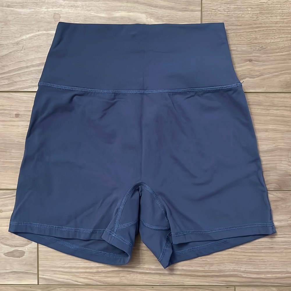 Buffbunny Legacy Short (XS)- Business Blue
